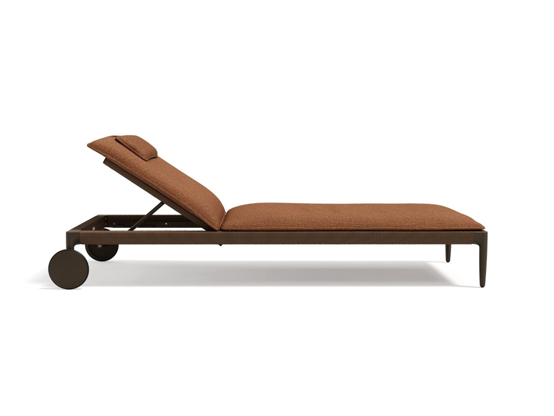 Nagomi Lounger Outdoor Furniture Tribu 