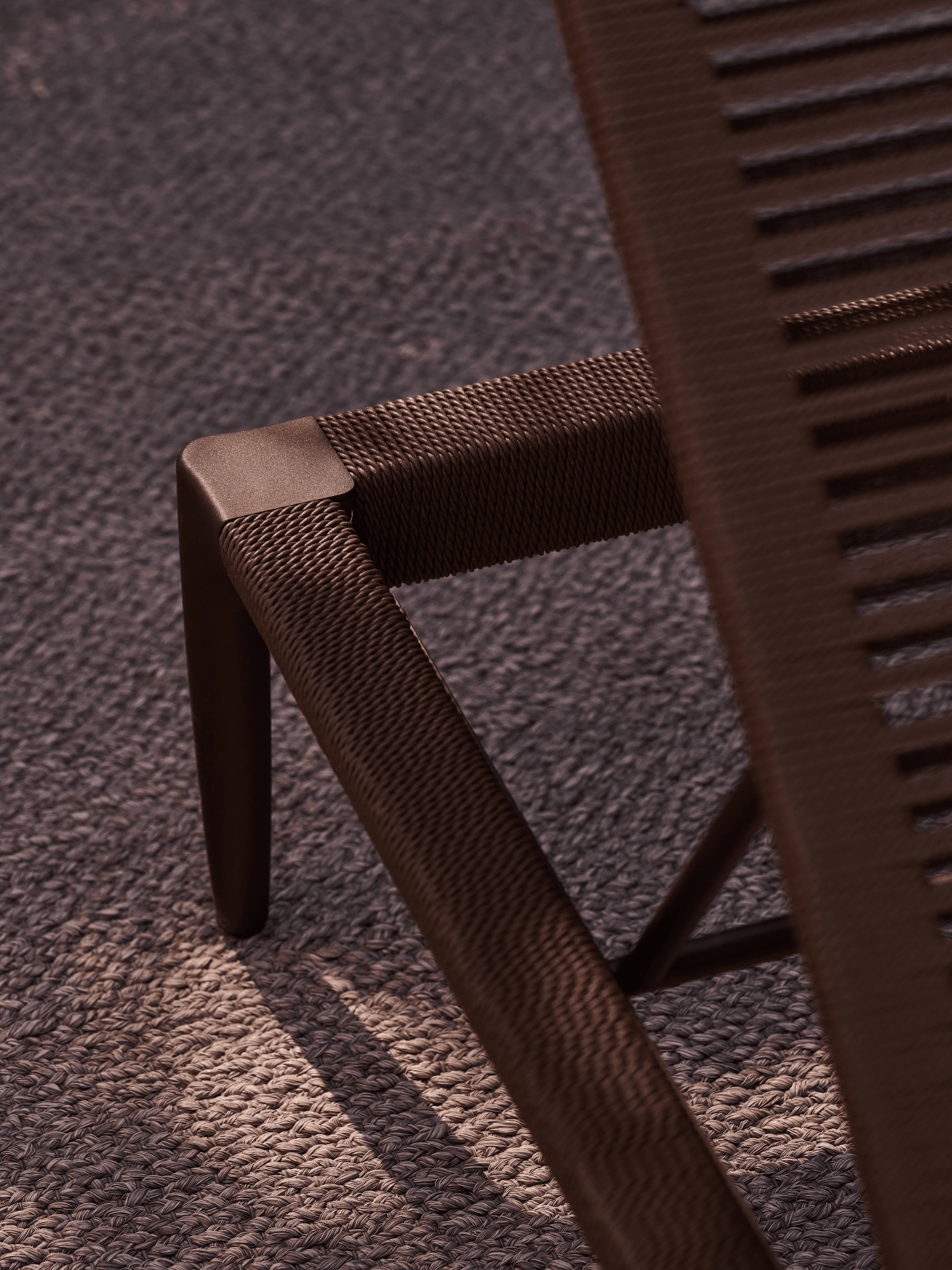 Nagomi Lounger Outdoor Furniture Tribu 