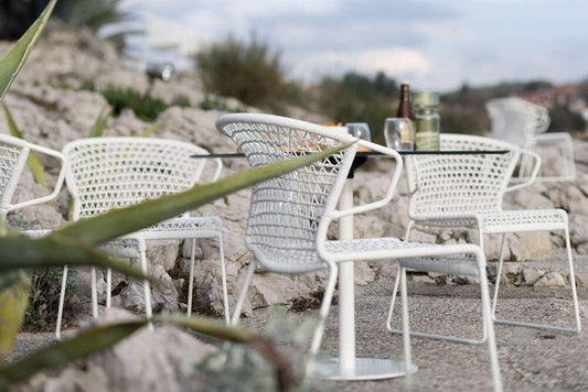 Vela Armchair