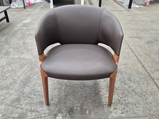 Velis Lounge Tub Chair in Walnut