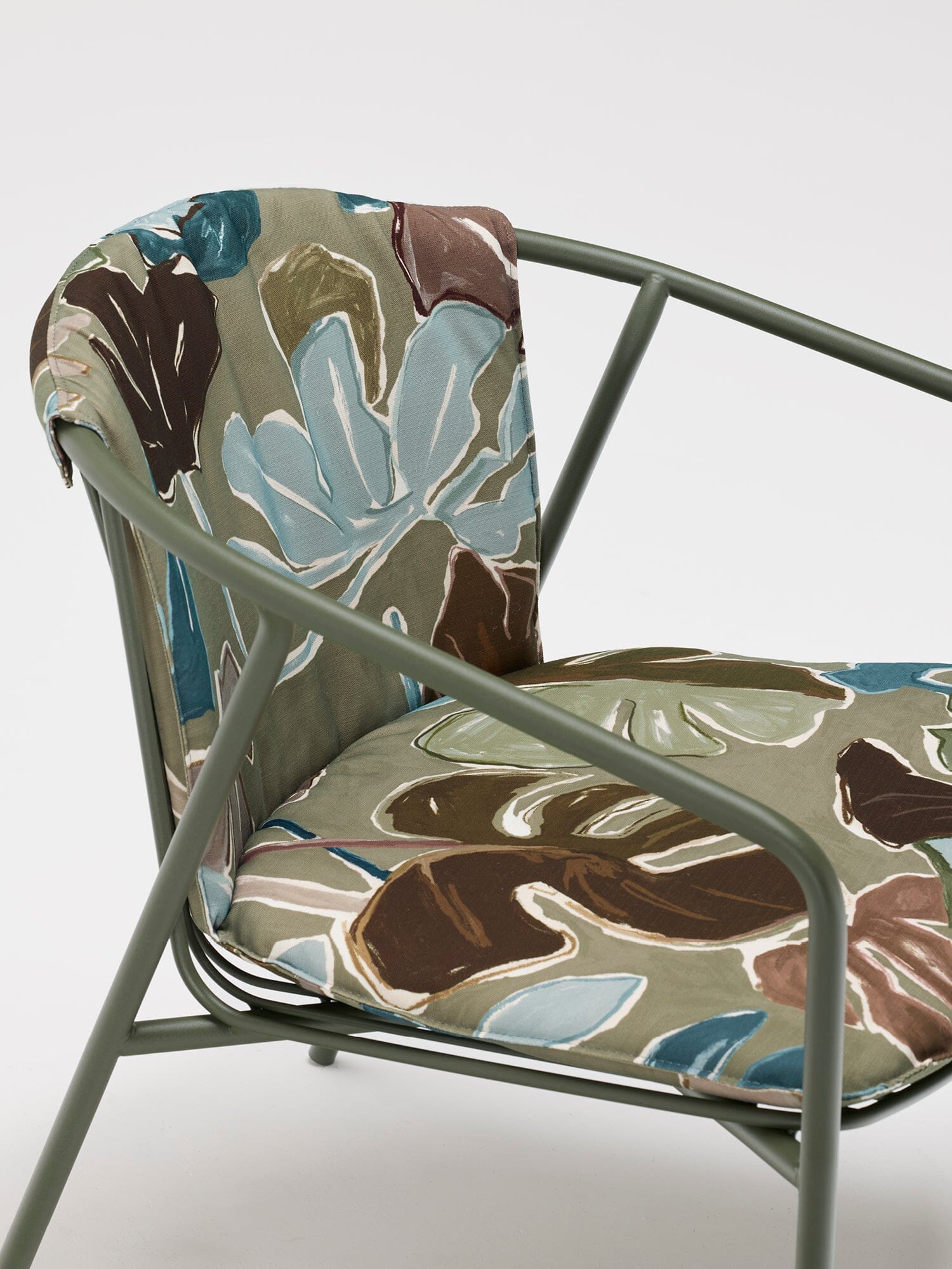 Wye Lounge Chair Outdoor Furniture Kett 