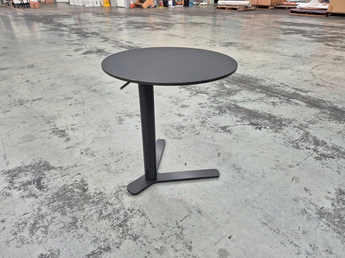 Yo Side Table in Black Indoor Furniture Lapalma 